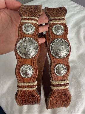 Tony Lama Brown Leather Belt with Concho